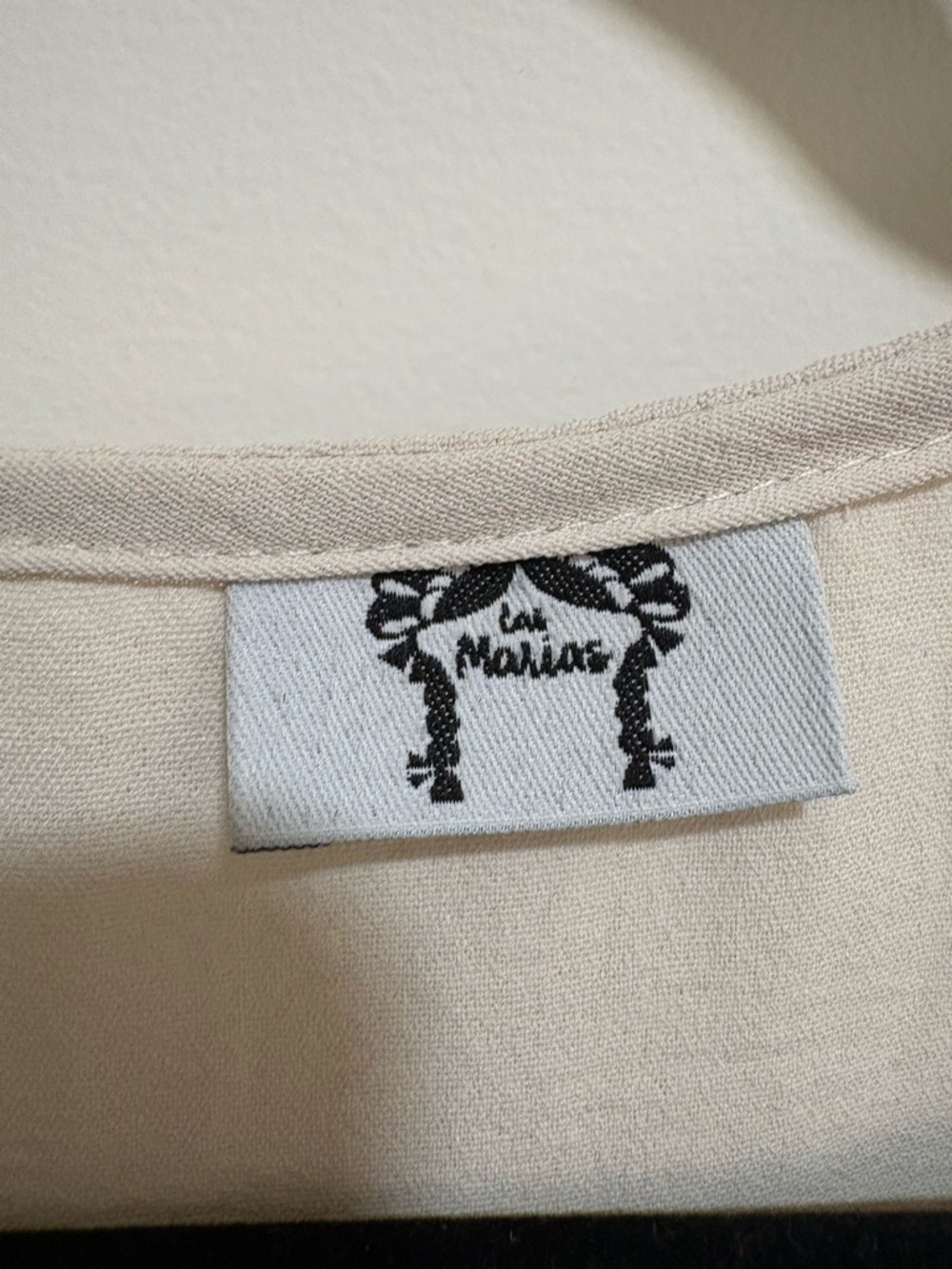 ROMANTIC MEXICO CITY VINTAGE FIND FLUTTER SLEEVE MIDI DRESS - Picture 8 of 9